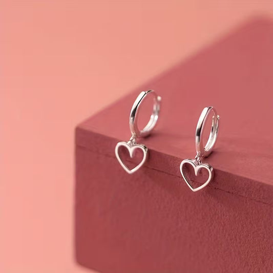 Pendientes de Aro "Latido Libre" - Corazones en Movimiento