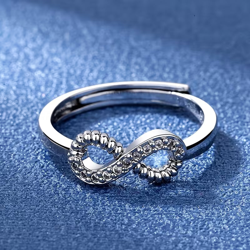 Anillo "Amor Eterno" - Infinito de Circonitas Ajustable